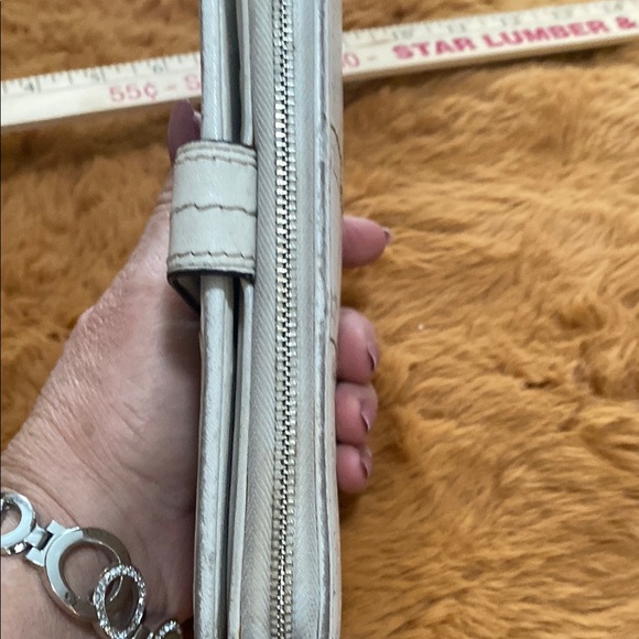 Coach Cream Women's Wallet - Picture 9 of 12